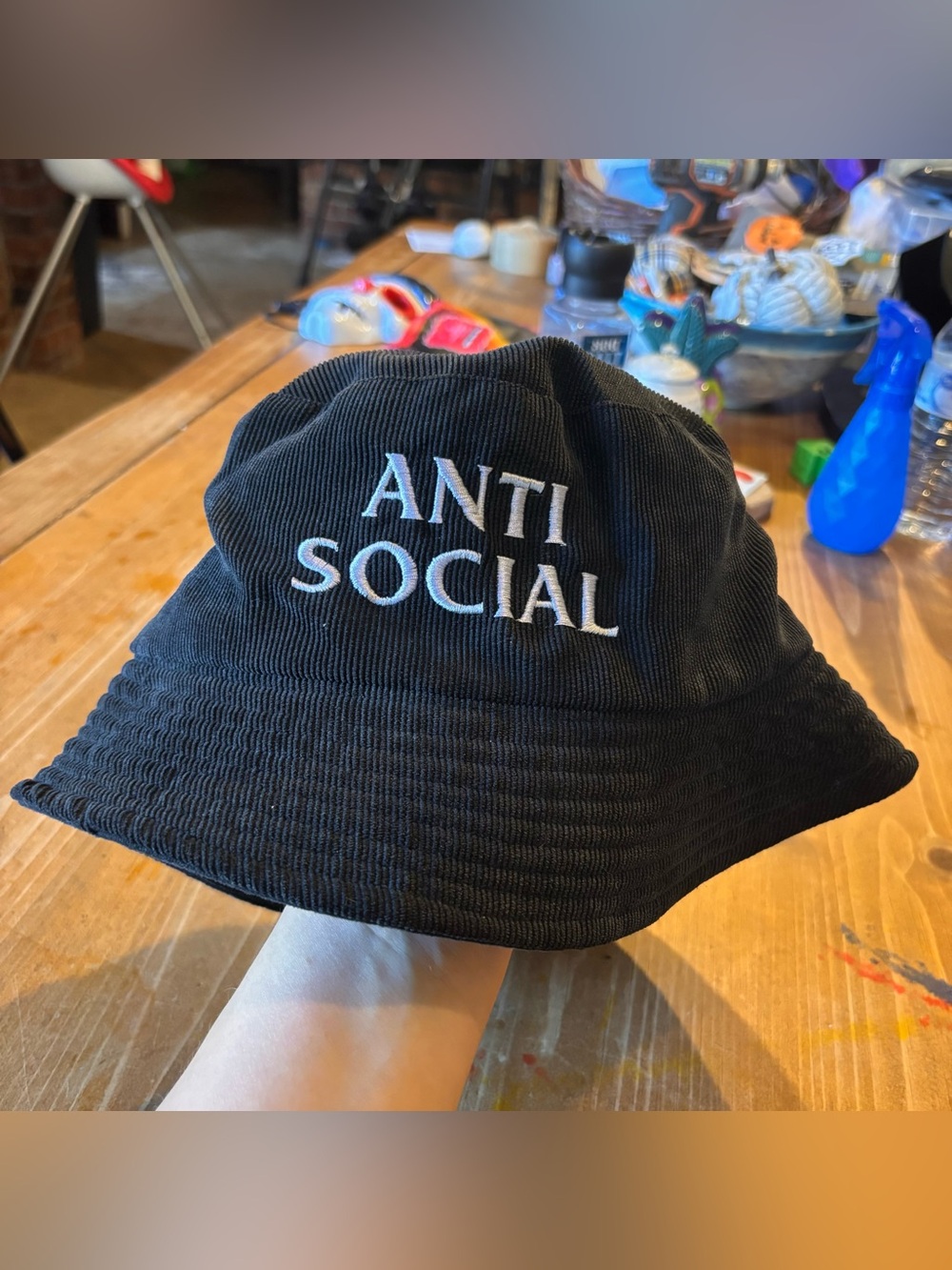 Women’s corduroy embroidered streetwear bucket hat black OS